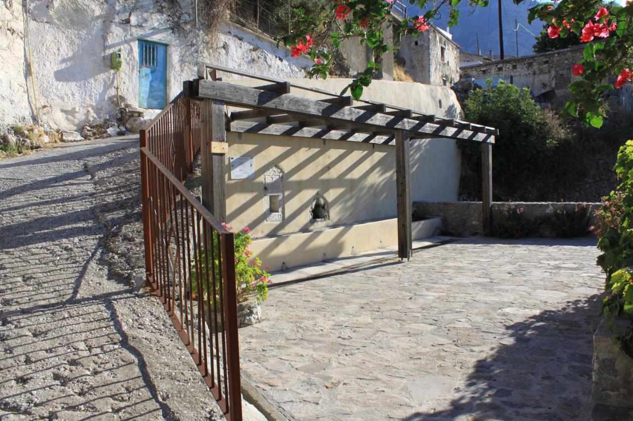 Fourfouras Cottage Екстериор снимка